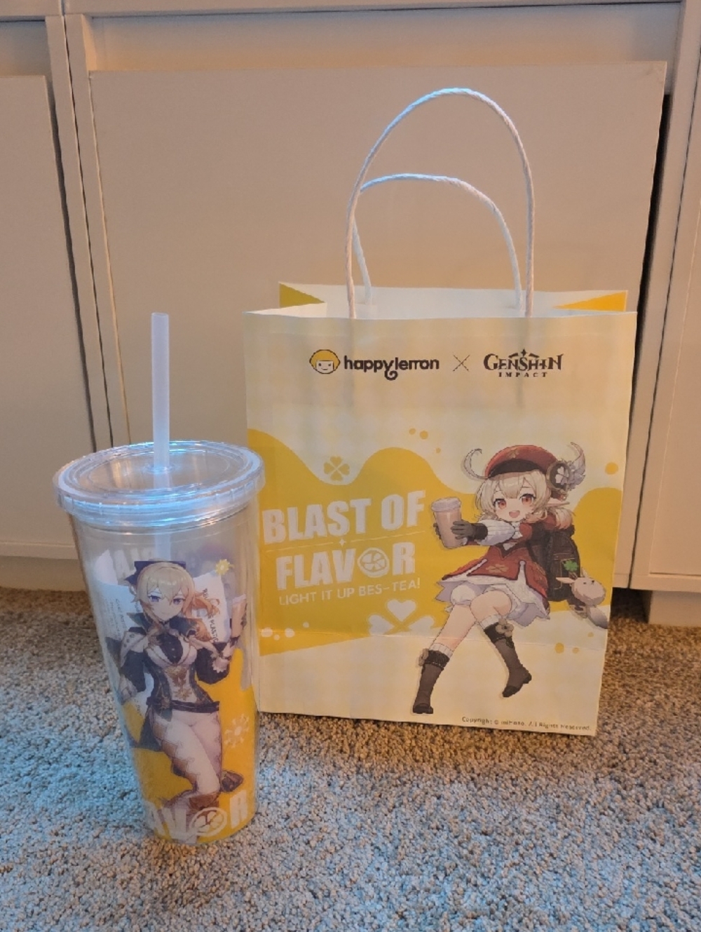 Genshin Impact x happylemon Tumbler & Bag - brand new